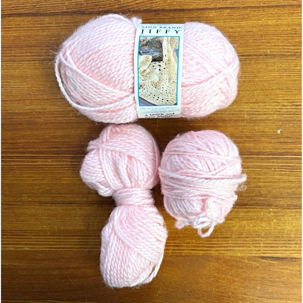 Lion Brand Jiffy Mohair Look Yarn Lot 3 Pink 100% Acrylic Worsted MPN 450 6oz